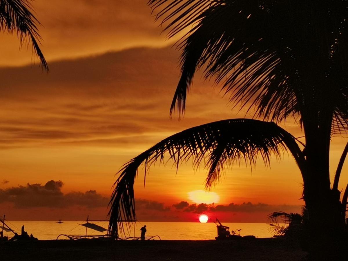 Sulu Sunset Beach Resort Nauhang Dış mekan fotoğraf