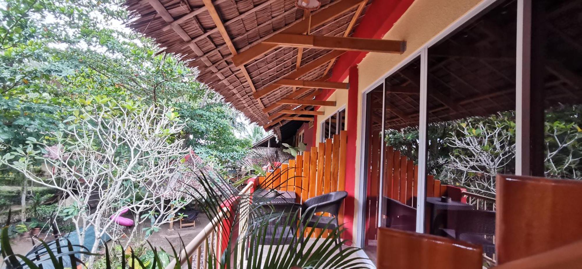 Sulu Sunset Beach Resort Nauhang Dış mekan fotoğraf
